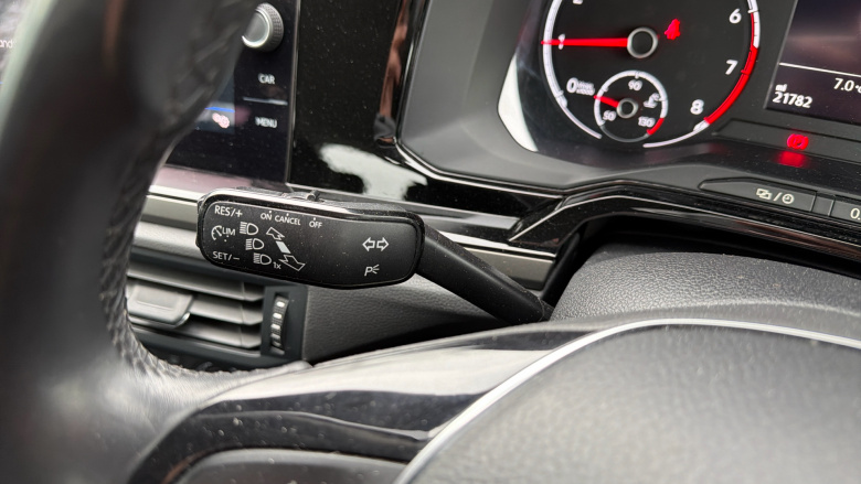 Volkswagen Polo 1.0 TSI 95 SE 5dr Petrol Hatchback